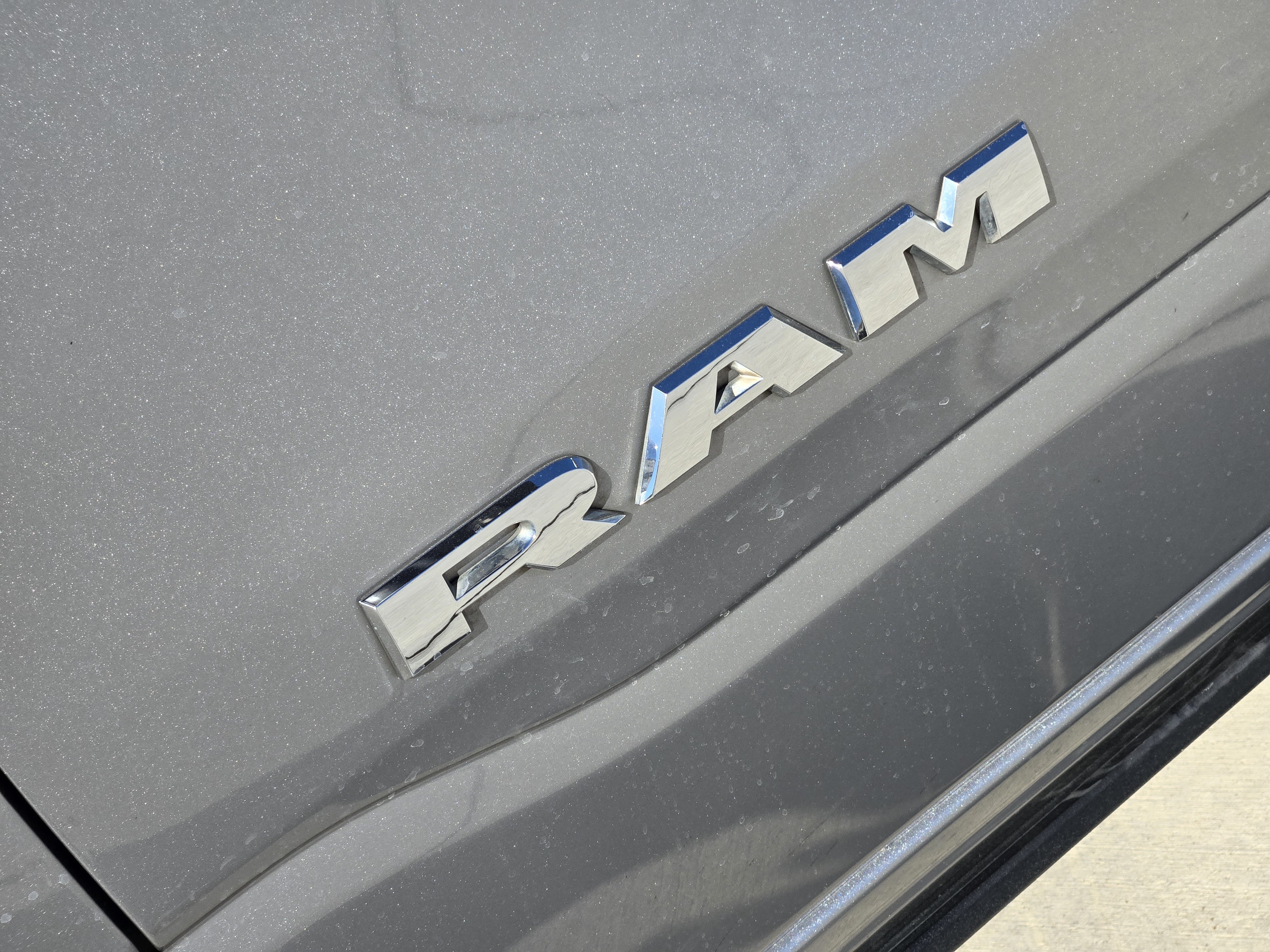 Certified Used 2023 Billet Silver Metallic Clear Coat Ram Laramie image 11