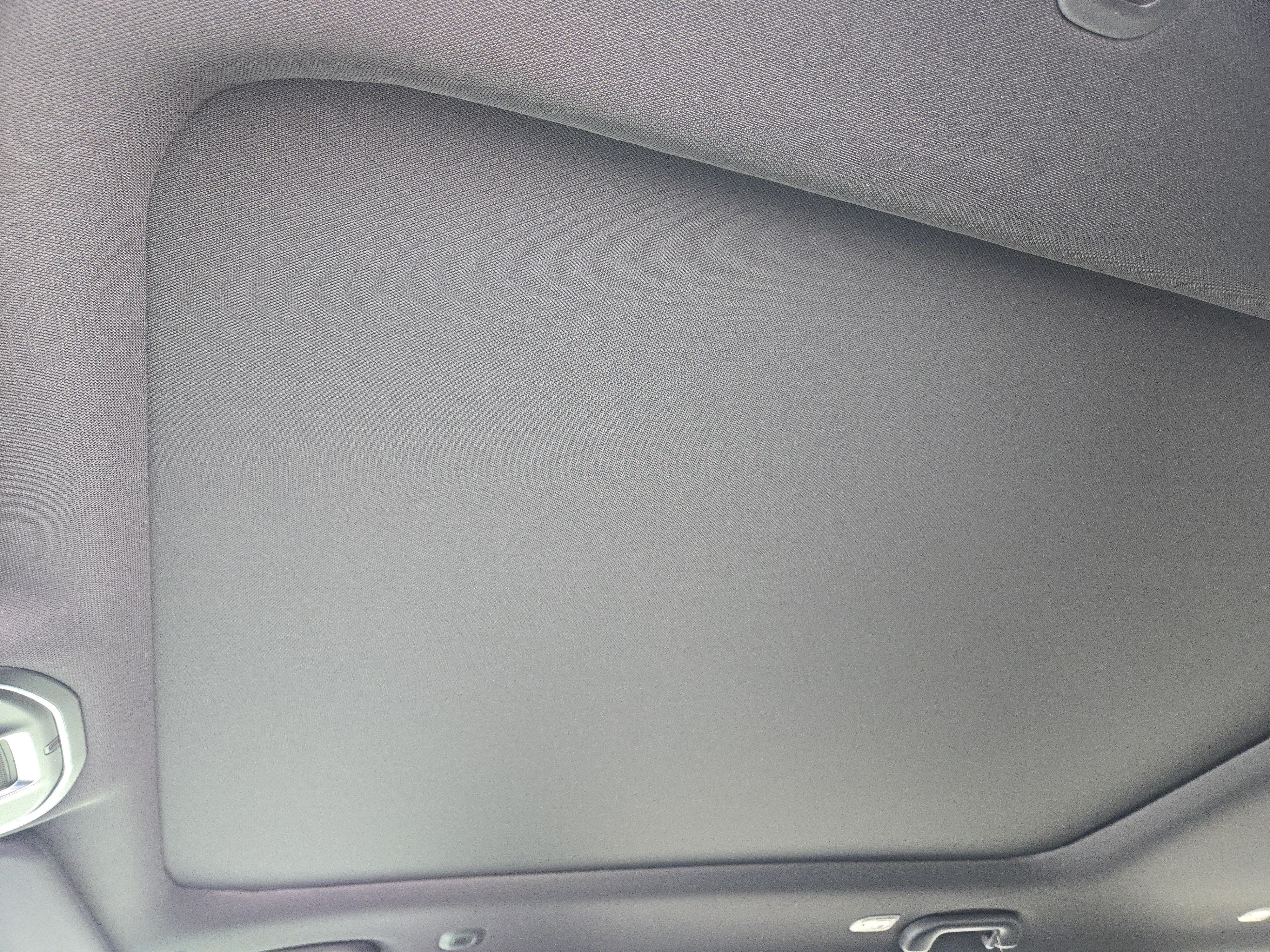 New 2026 Baltic-Gray Metallic Clear-Coat Exterior Paint Jeep Upland 4x4 image 20