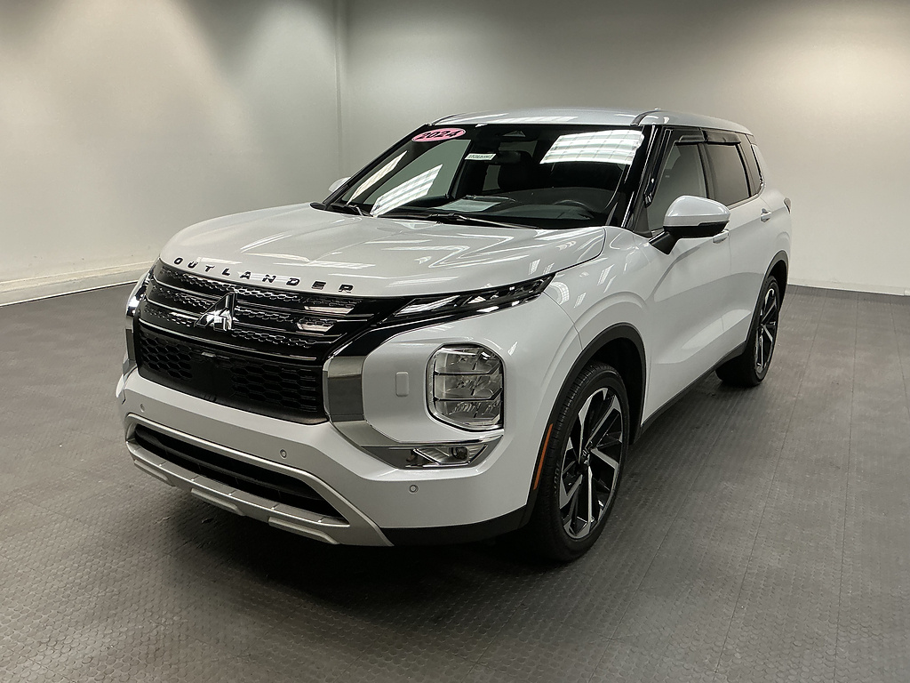 White Diamond 2024 Mitsubishi Outlander SUV / Crossover All-Wheel Drive 8-Speed CVT