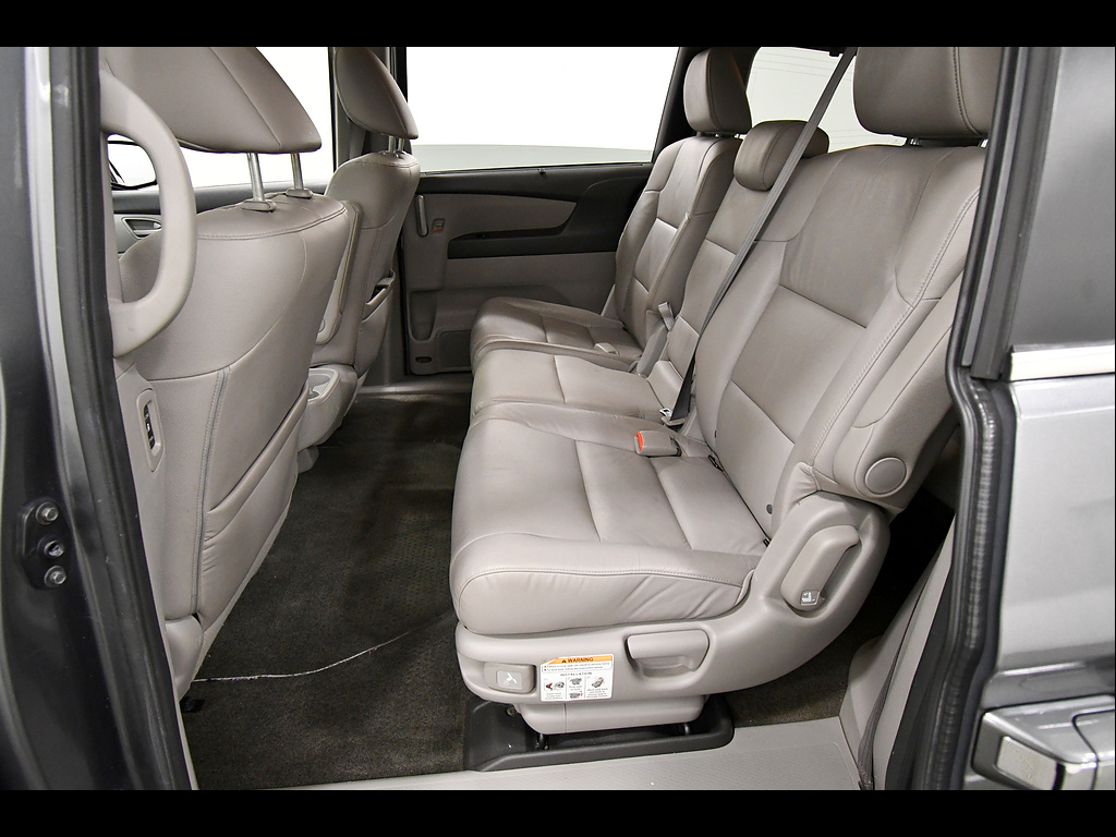 Used 2013 Honda Odyssey Van