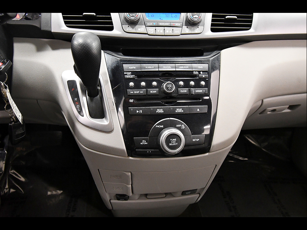 Used 2013 Honda Odyssey Van