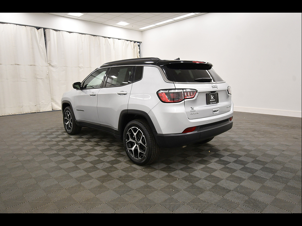 Used 2025 Jeep Compass SUV