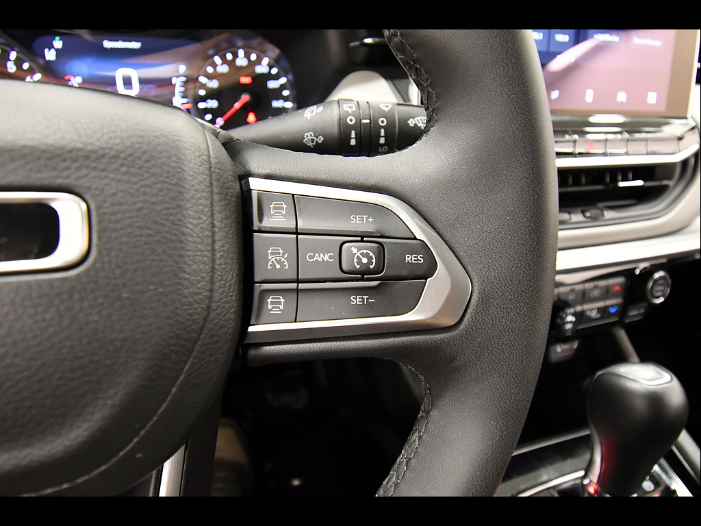 Used 2025 Jeep Compass SUV