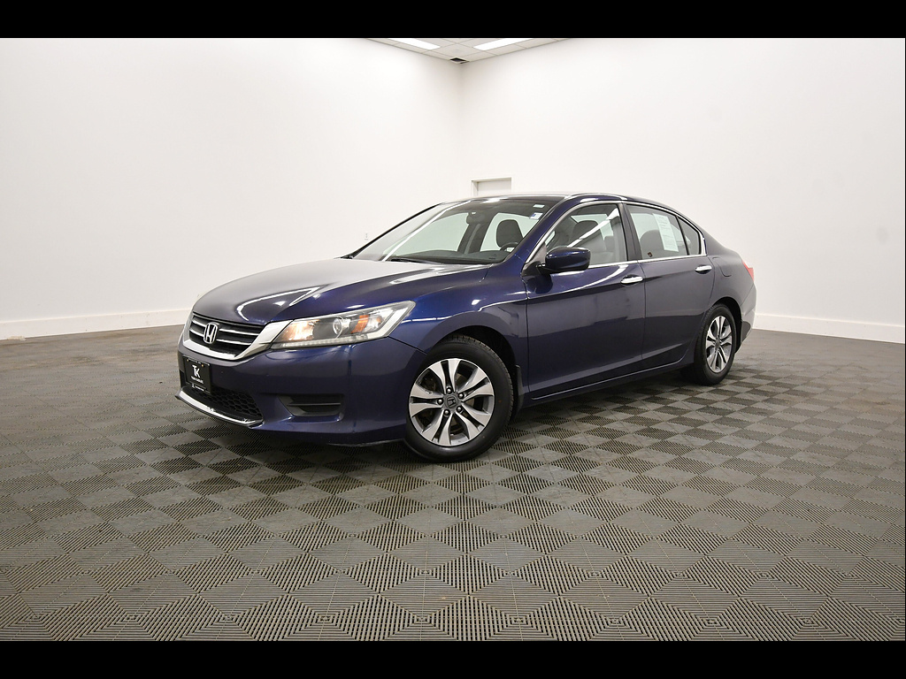 Used 2015 Honda Accord LX with VIN 1HGCR2F37FA101010 for sale in Rochester, Minnesota