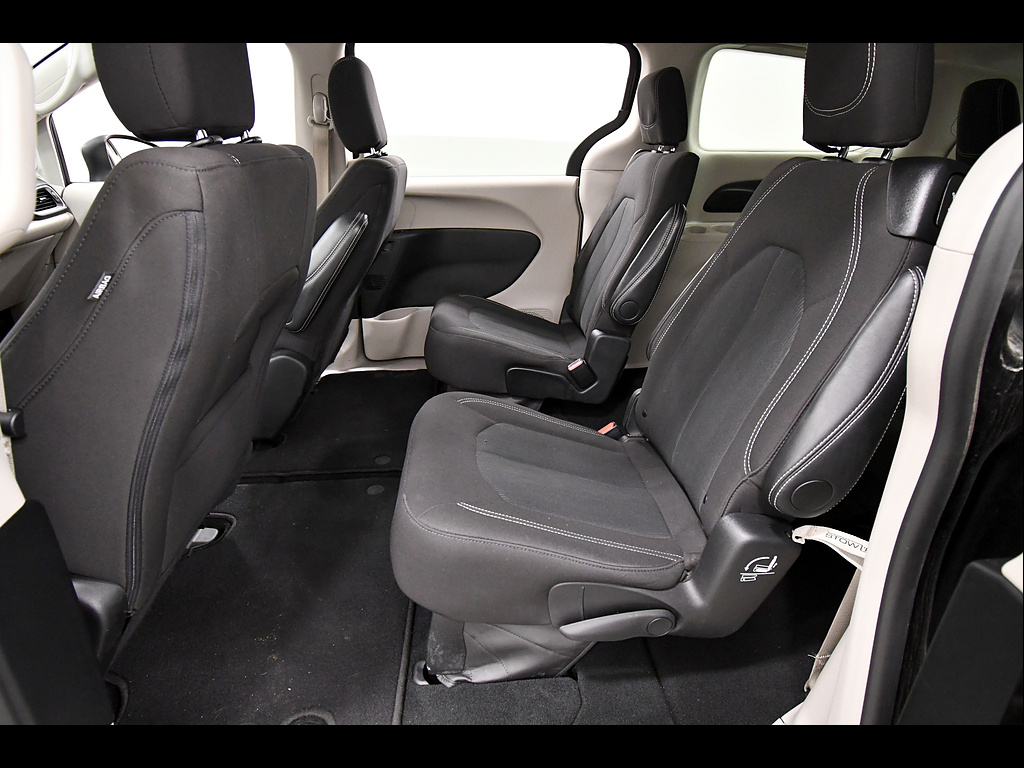 Used 2024 Chrysler Voyager Van