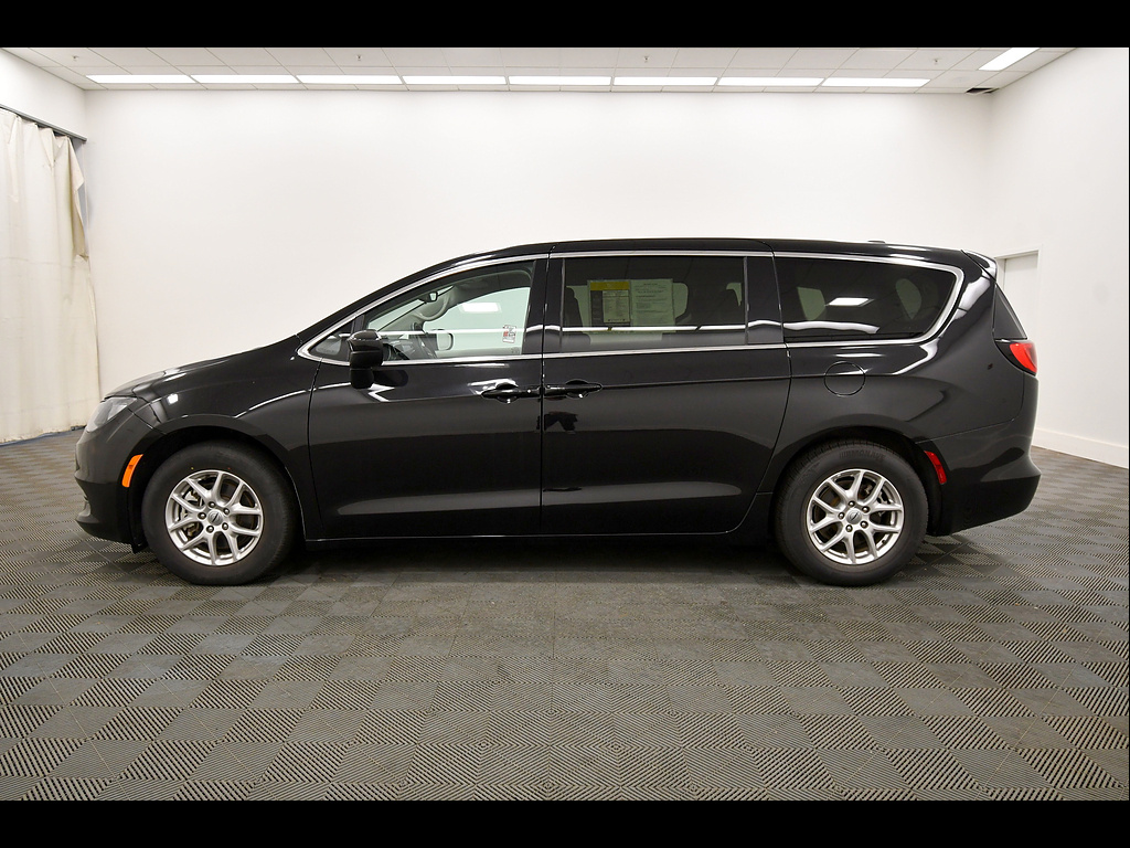 Used 2024 Chrysler Voyager Van