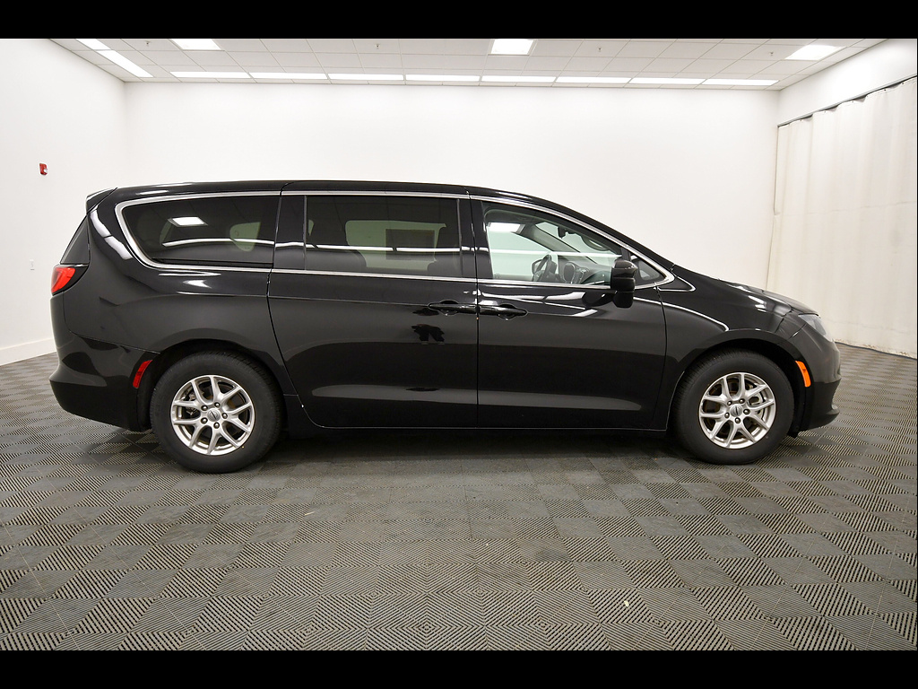 Used 2024 Chrysler Voyager Van