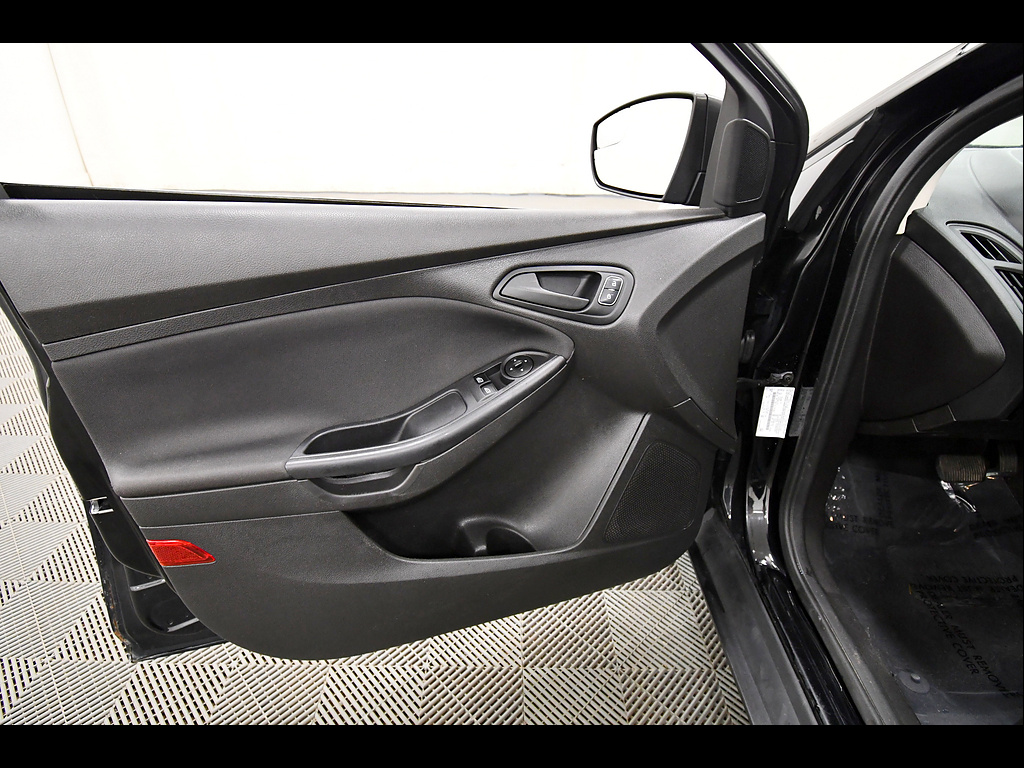 Used 2016 Ford Focus Sedan