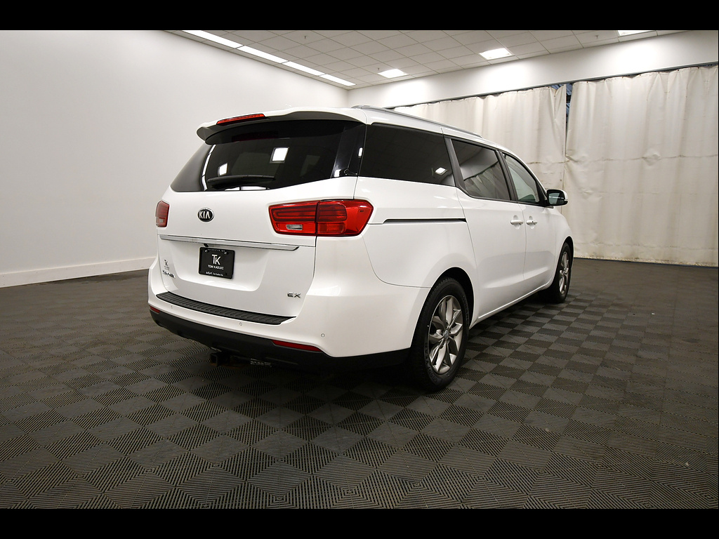 Used 2019 Kia Sedona Van