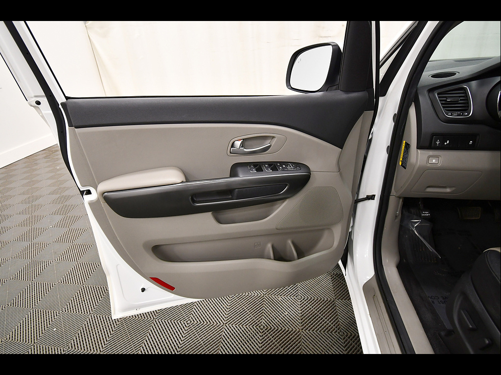 Used 2019 Kia Sedona Van