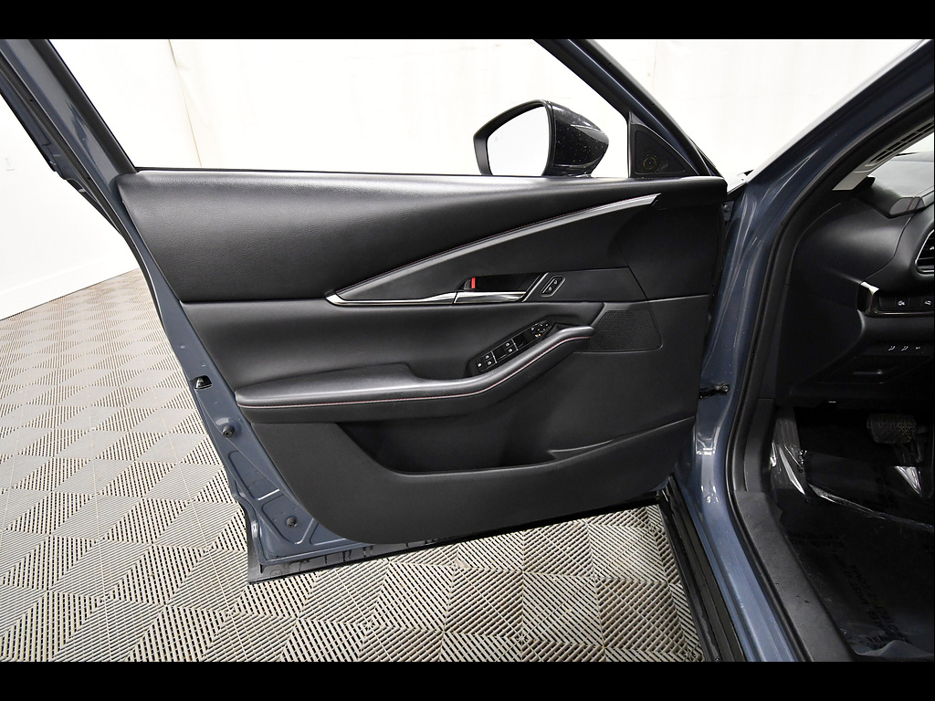 Used 2025 Mazda CX-30 SUV