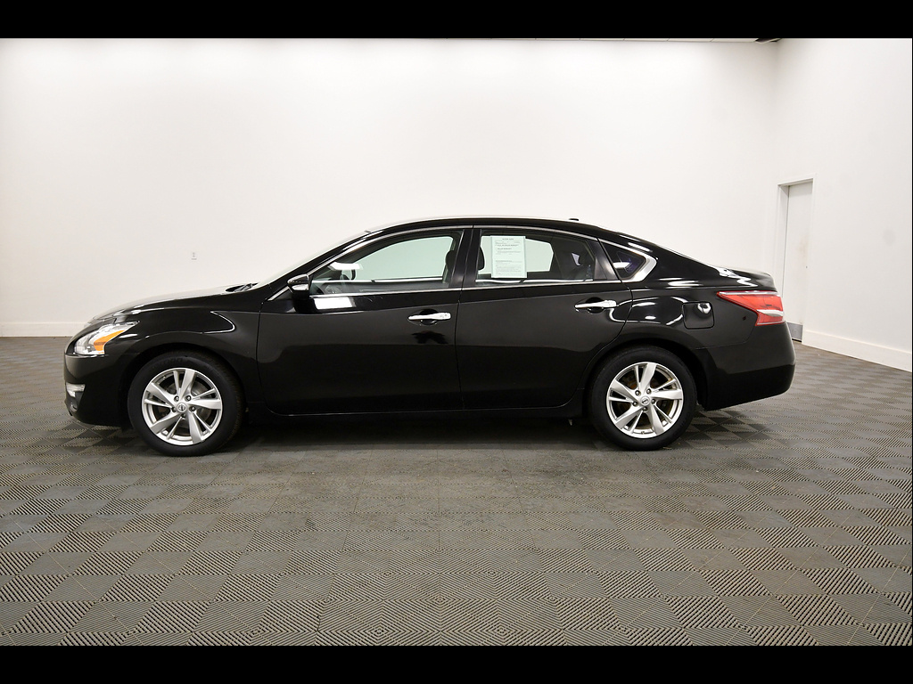 Used 2013 Nissan Altima Sedan