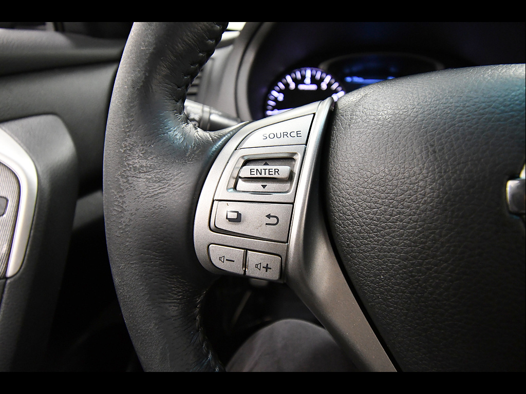 Used 2013 Nissan Altima Sedan