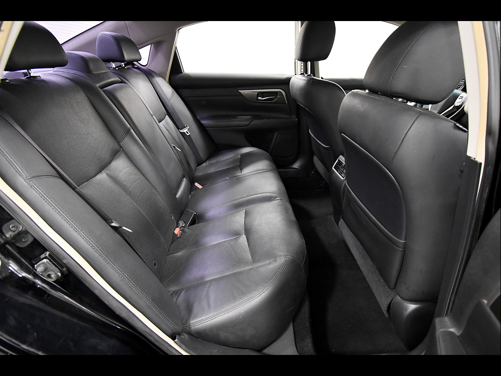 Used 2013 Nissan Altima Sedan