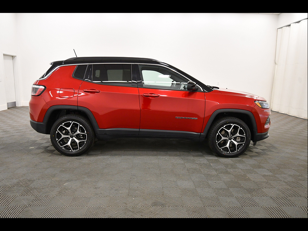 Used 2025 Jeep Compass SUV
