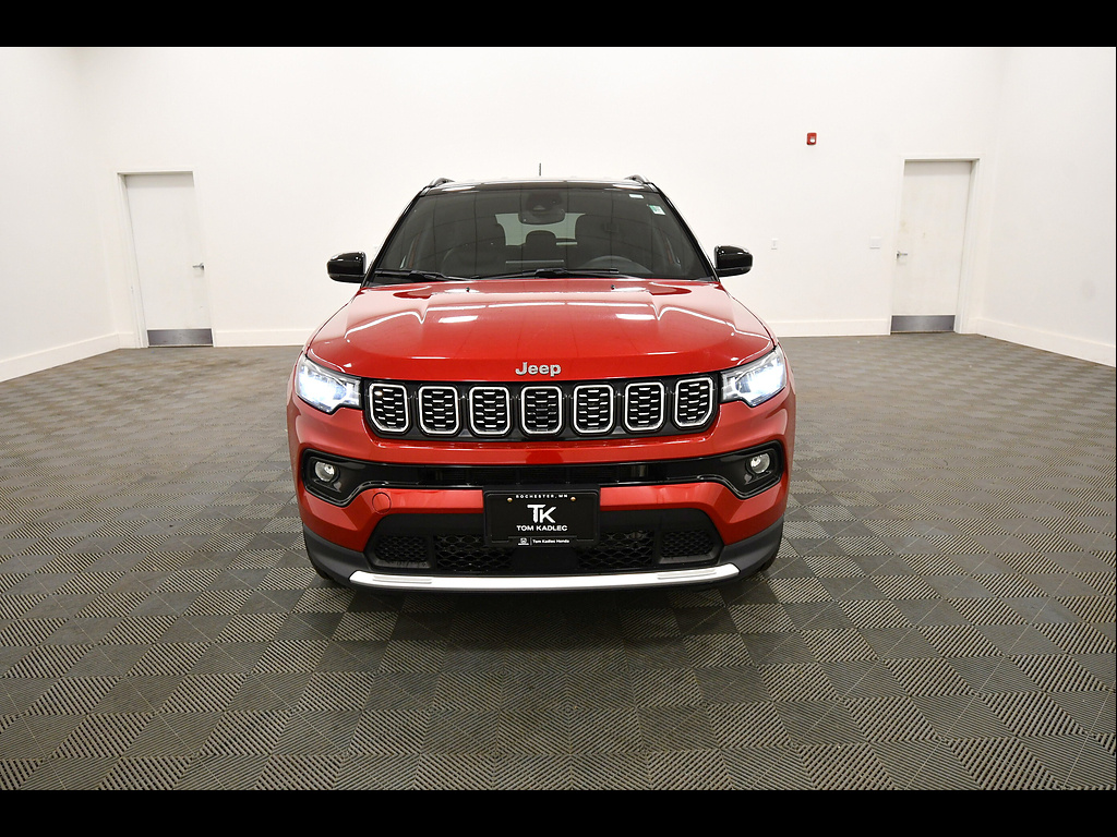 Used 2025 Jeep Compass SUV