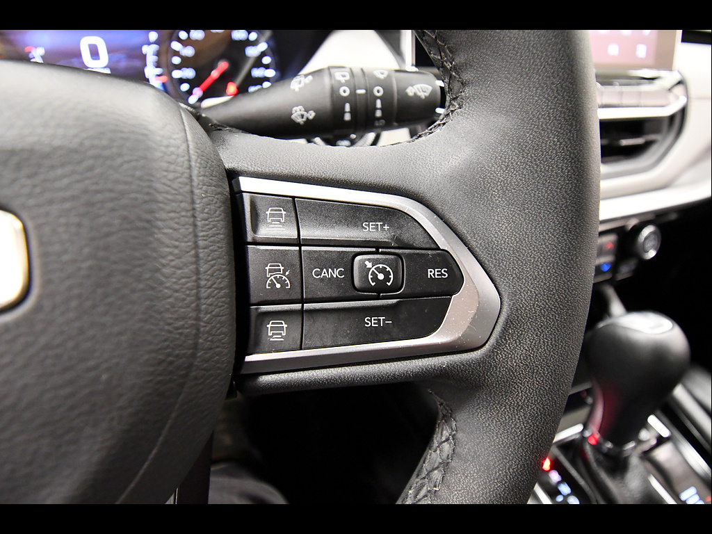 Used 2025 Jeep Compass SUV