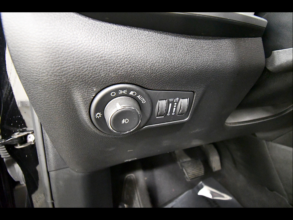 Used 2025 Jeep Compass SUV