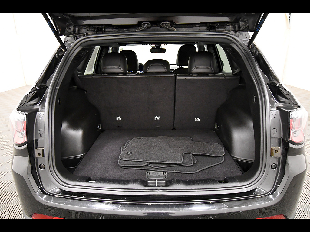 Used 2025 Jeep Compass SUV