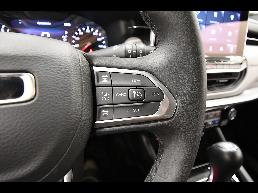 Used 2025 Jeep Compass SUV