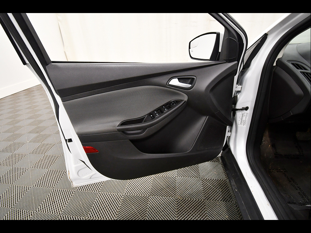 Used 2014 Ford Focus Sedan