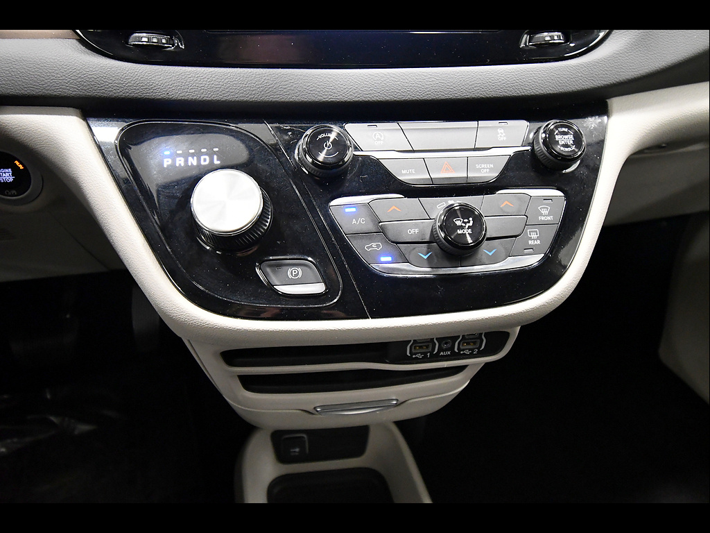 Used 2024 Chrysler Voyager Van