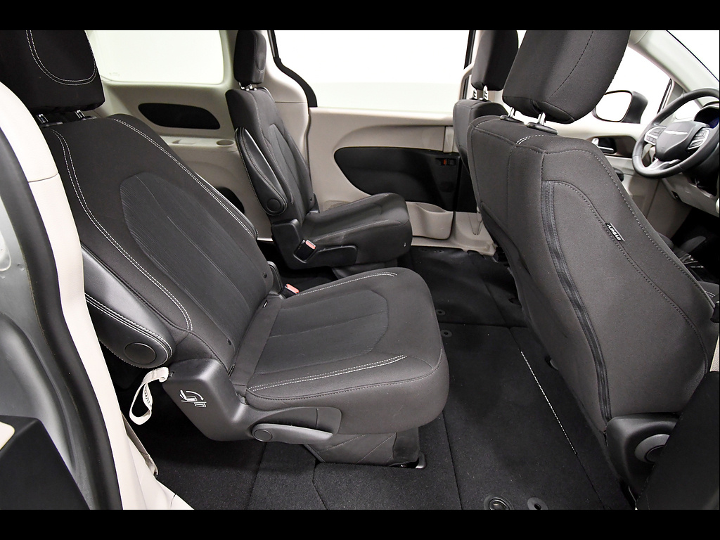 Used 2024 Chrysler Voyager Van
