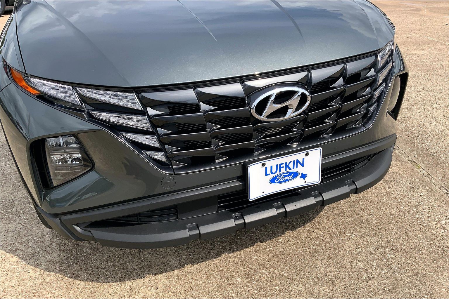 2023 Hyundai Tucson photo 30 of 33