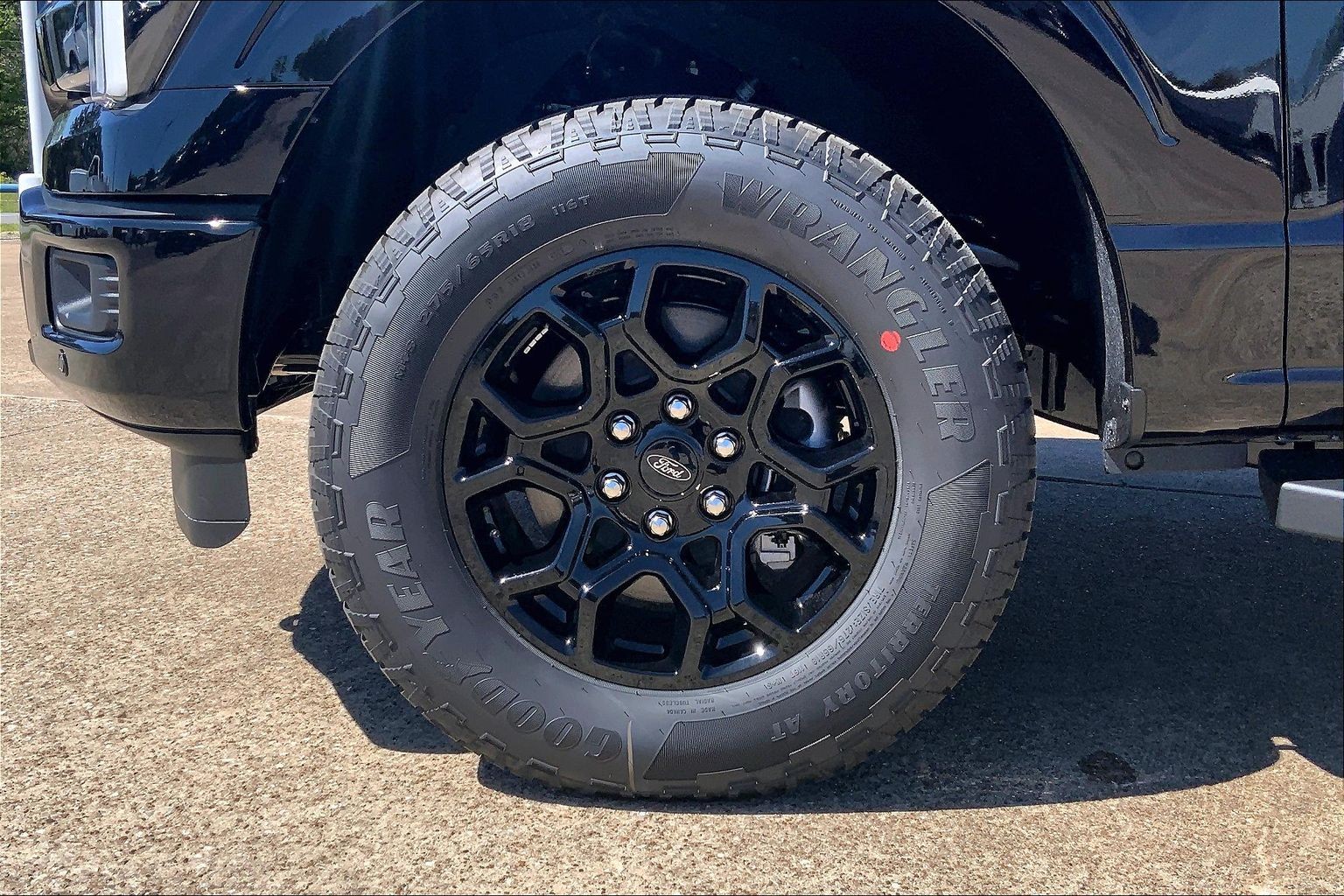 2026 Ford F-150 LARIAT Agate Black at Lufkin Ford