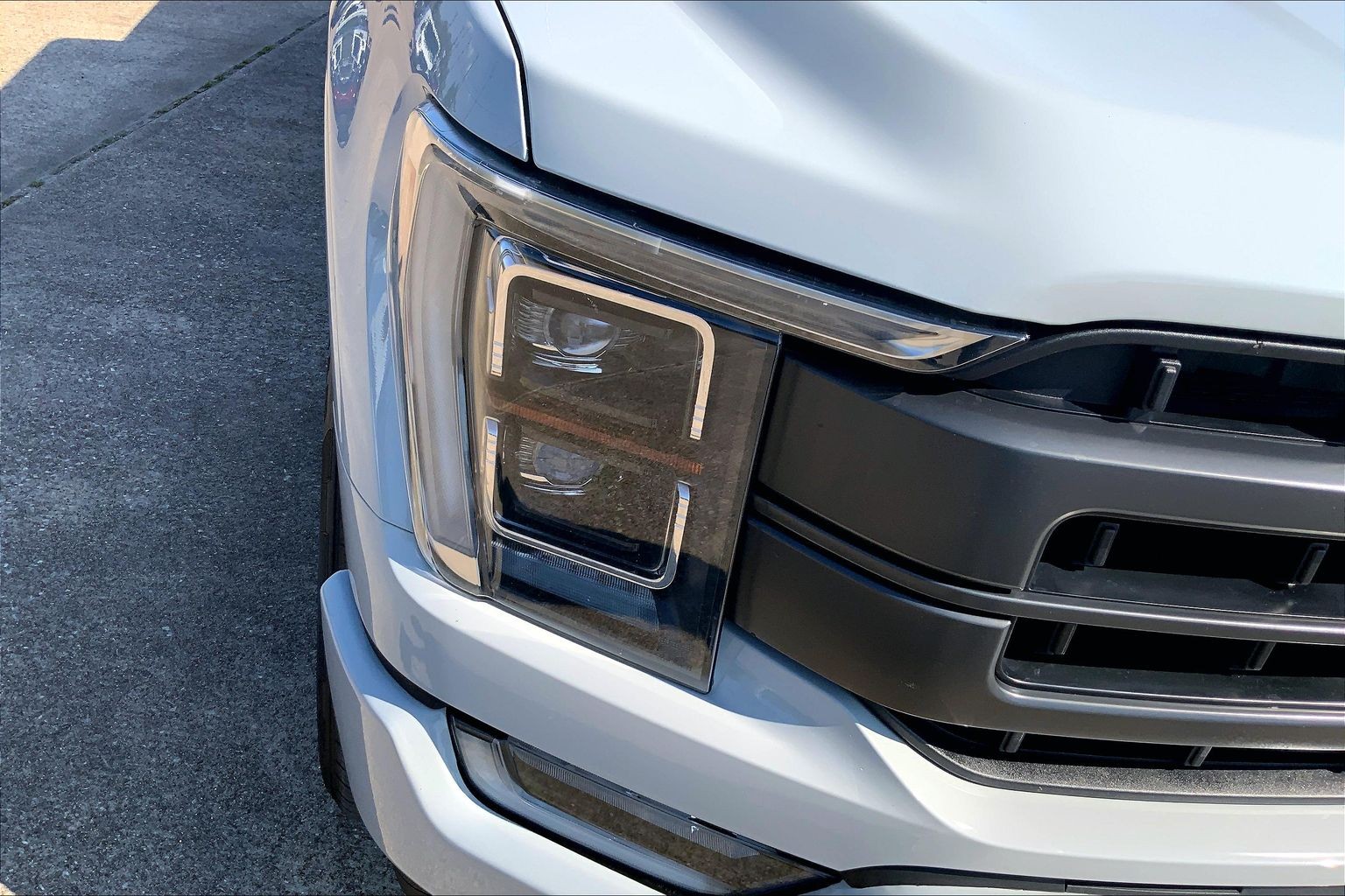 2023 Ford F-150 photo 28 of 33