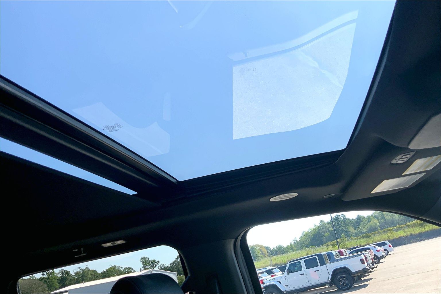 2023 Ford F-150 photo 22 of 33