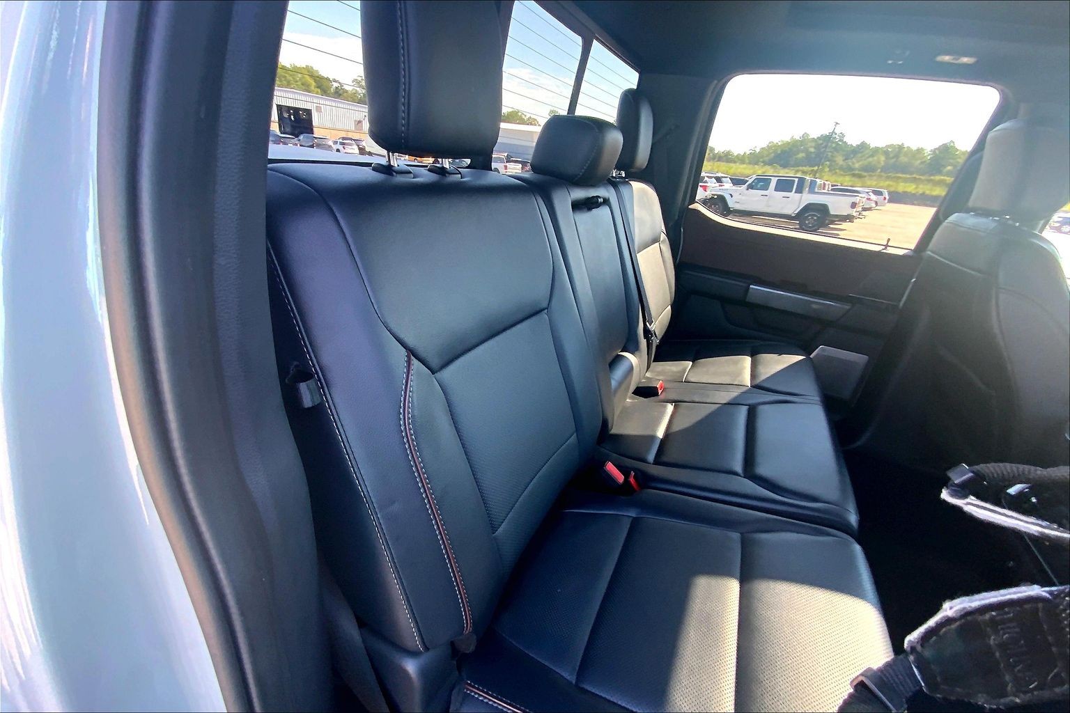 2023 Ford F-150 photo 27 of 33