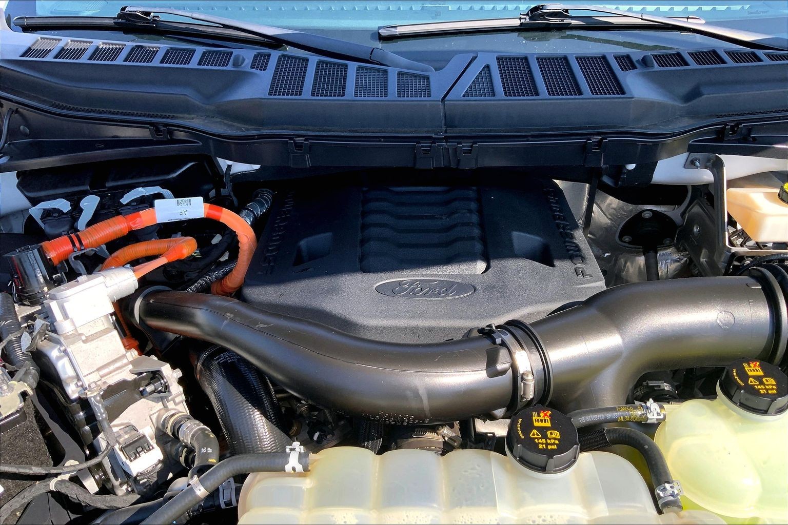 2023 Ford F-150 photo 9 of 33
