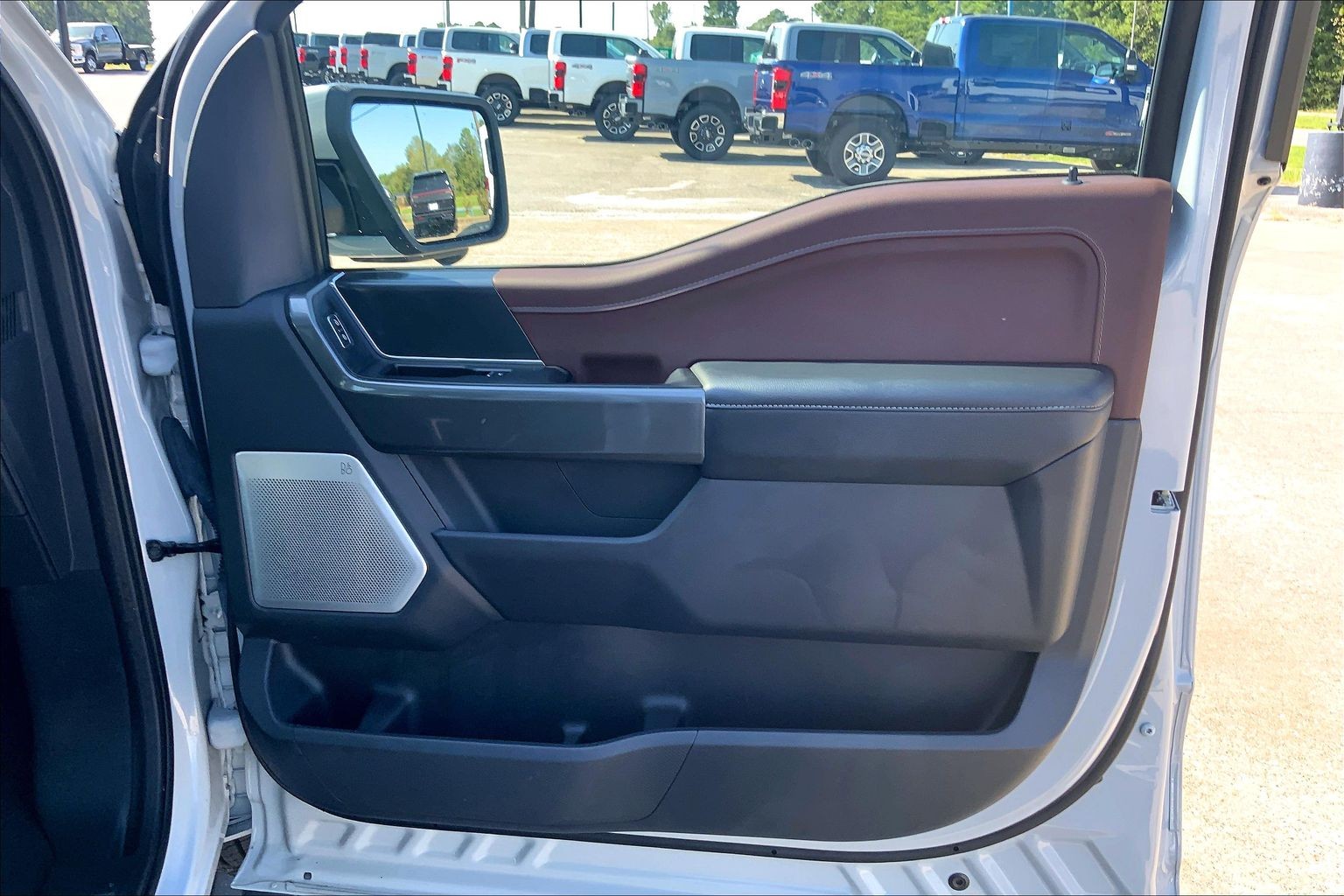 2023 Ford F-150 photo 24 of 33