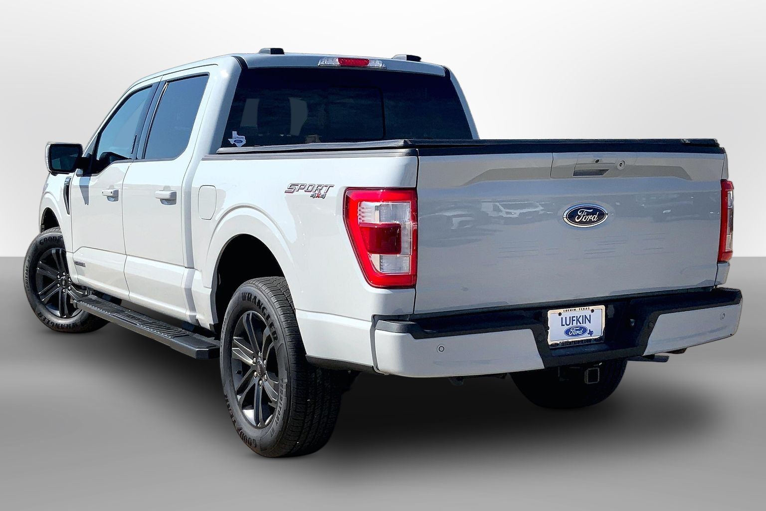 2023 Ford F-150 photo 10 of 33