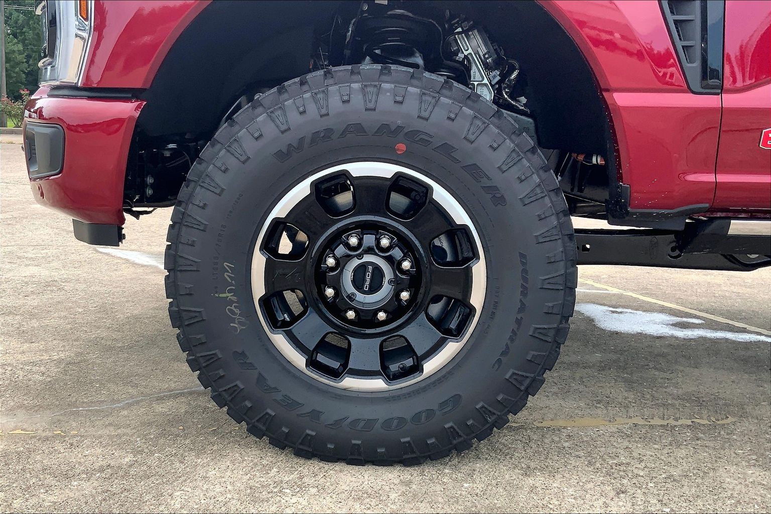2026 Ford Super Duty F-250 SRW LARIAT Ruby Red Metallic Tinted Clearcoat at Lufkin Ford