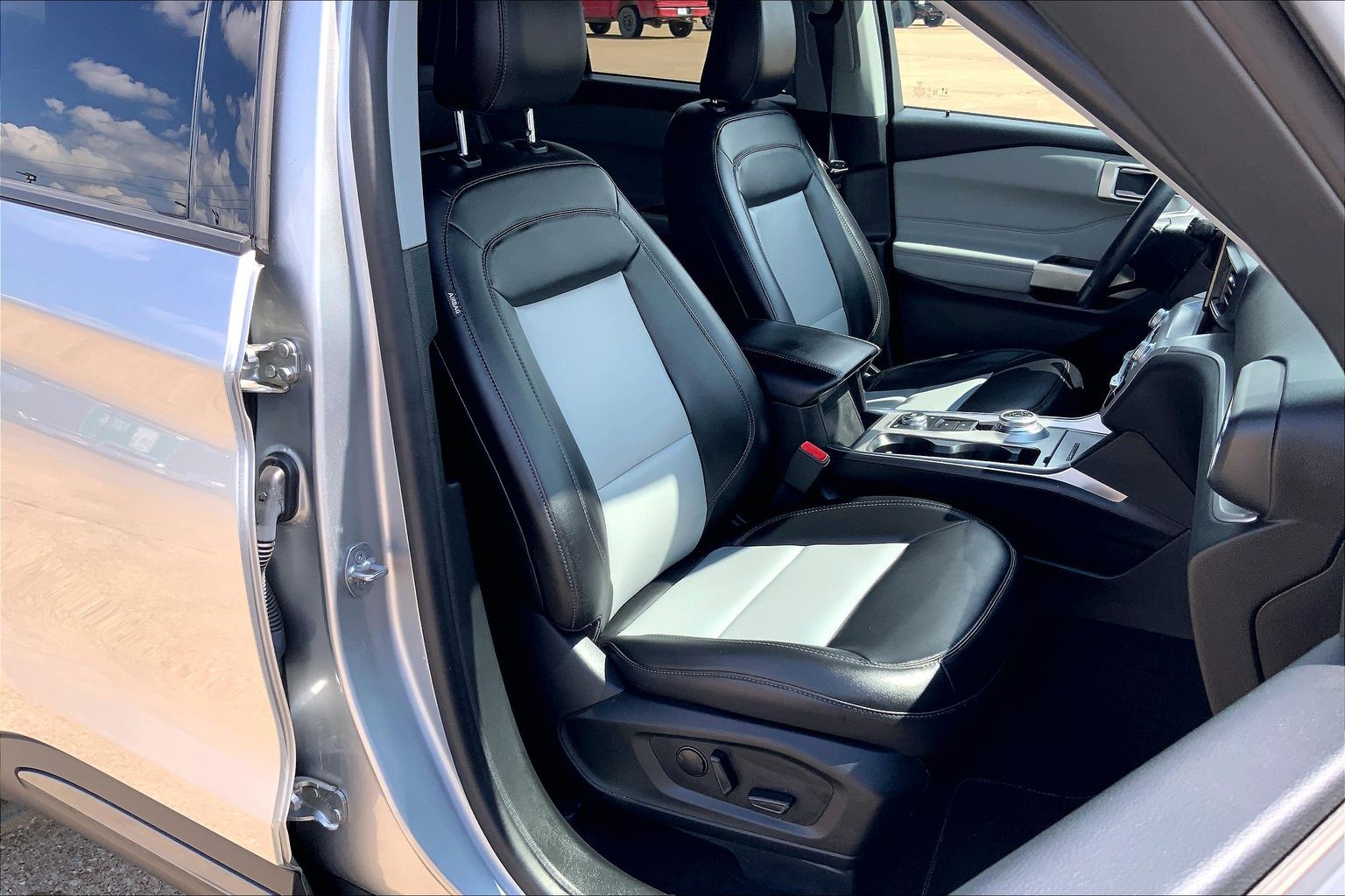 2023 Ford Explorer XLT Iconic Silver at Lufkin Ford