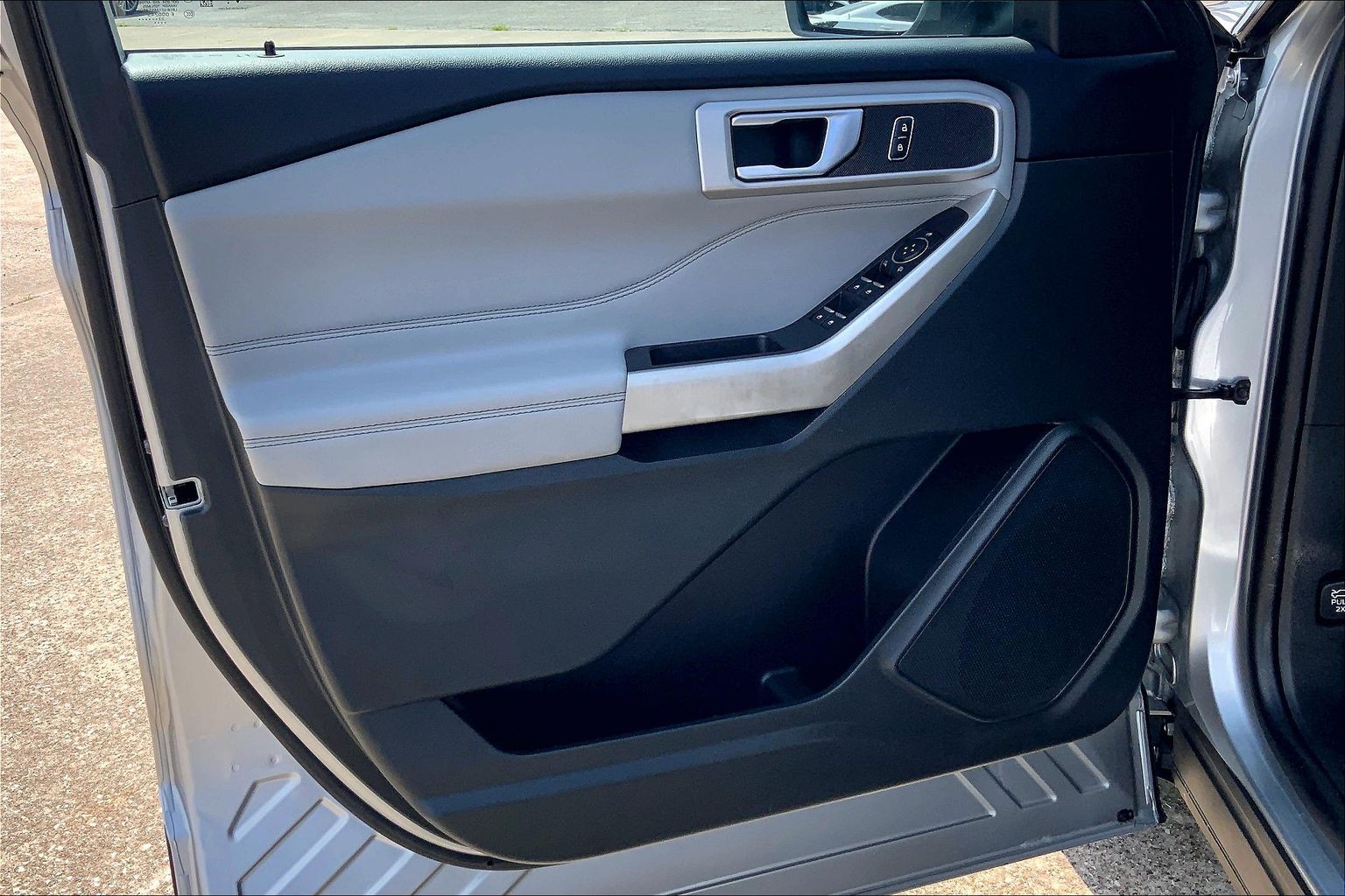 2023 Ford Explorer XLT Iconic Silver at Lufkin Ford