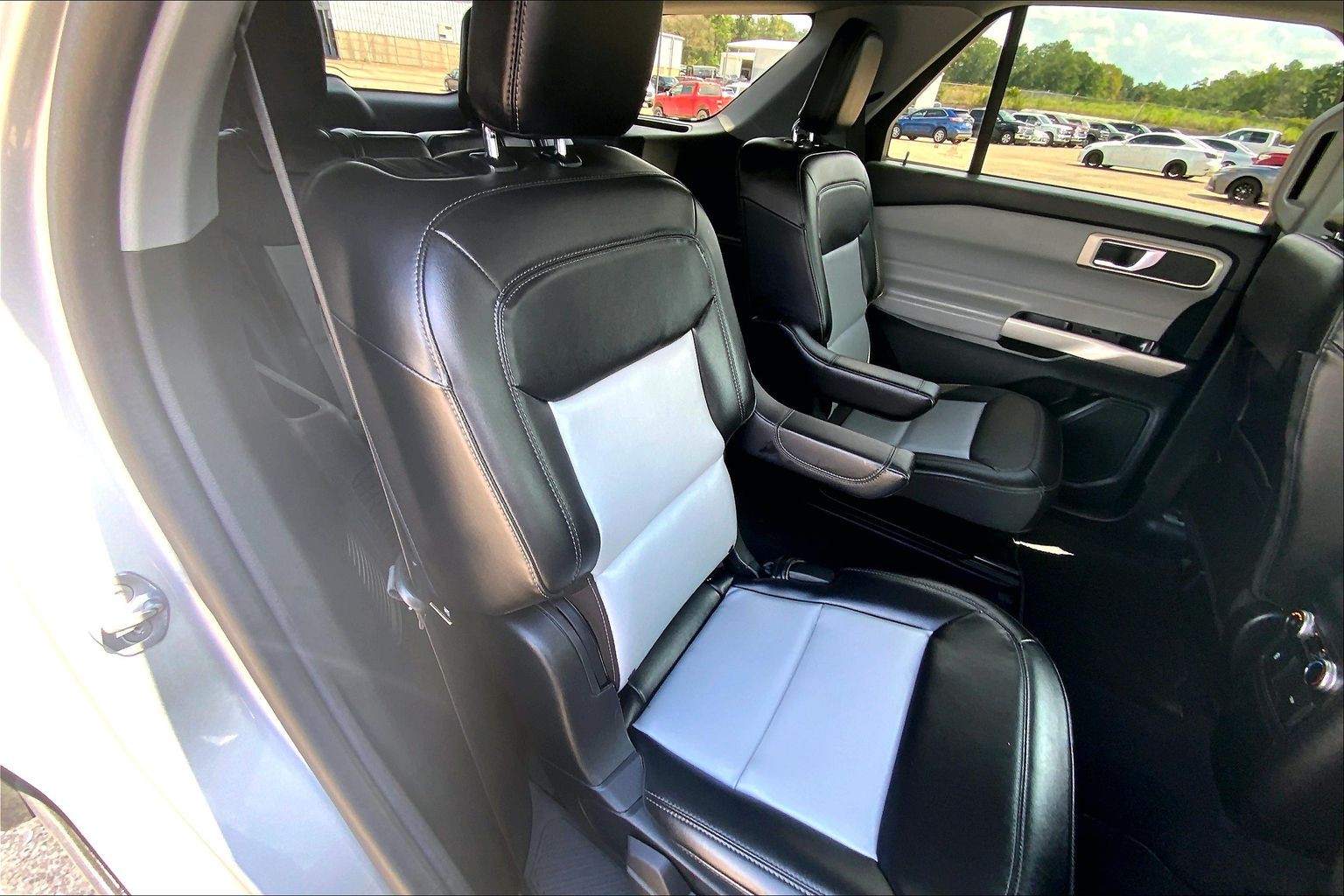 2023 Ford Explorer XLT Iconic Silver at Lufkin Ford