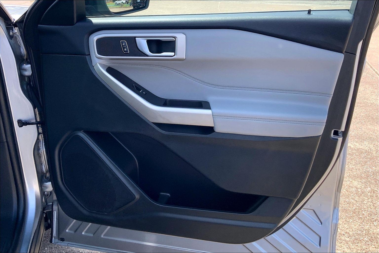 2023 Ford Explorer XLT Iconic Silver at Lufkin Ford