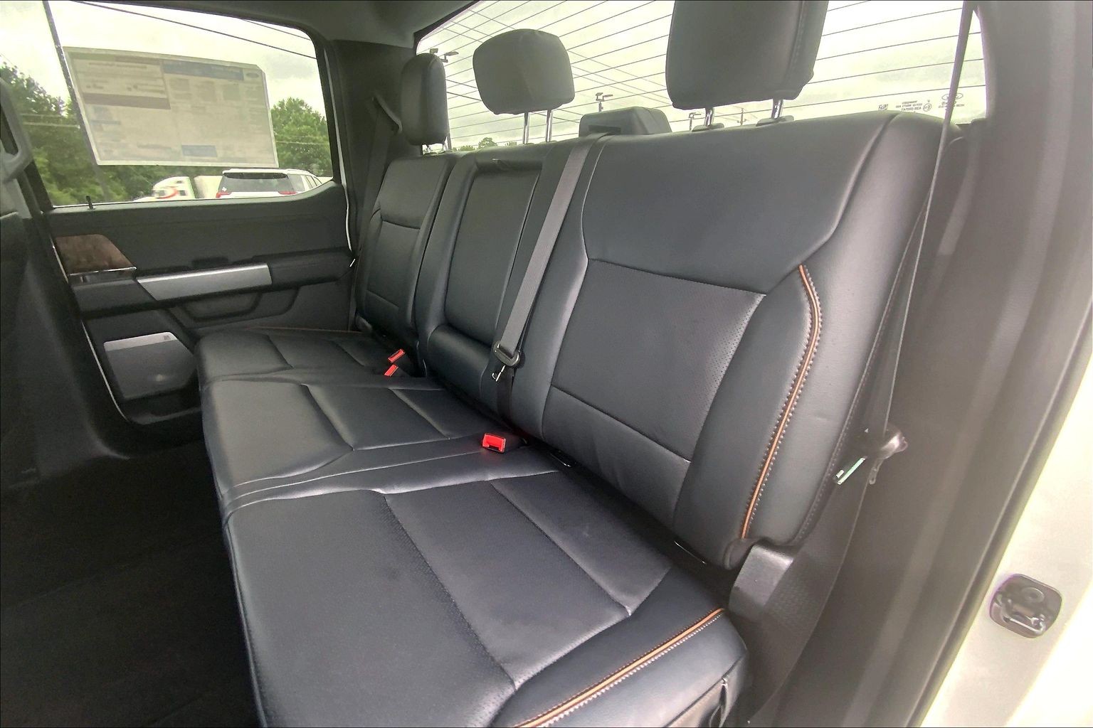 2026 Ford Super Duty F-250 SRW LARIAT Star White Metallic Tri-Coat at Lufkin Ford