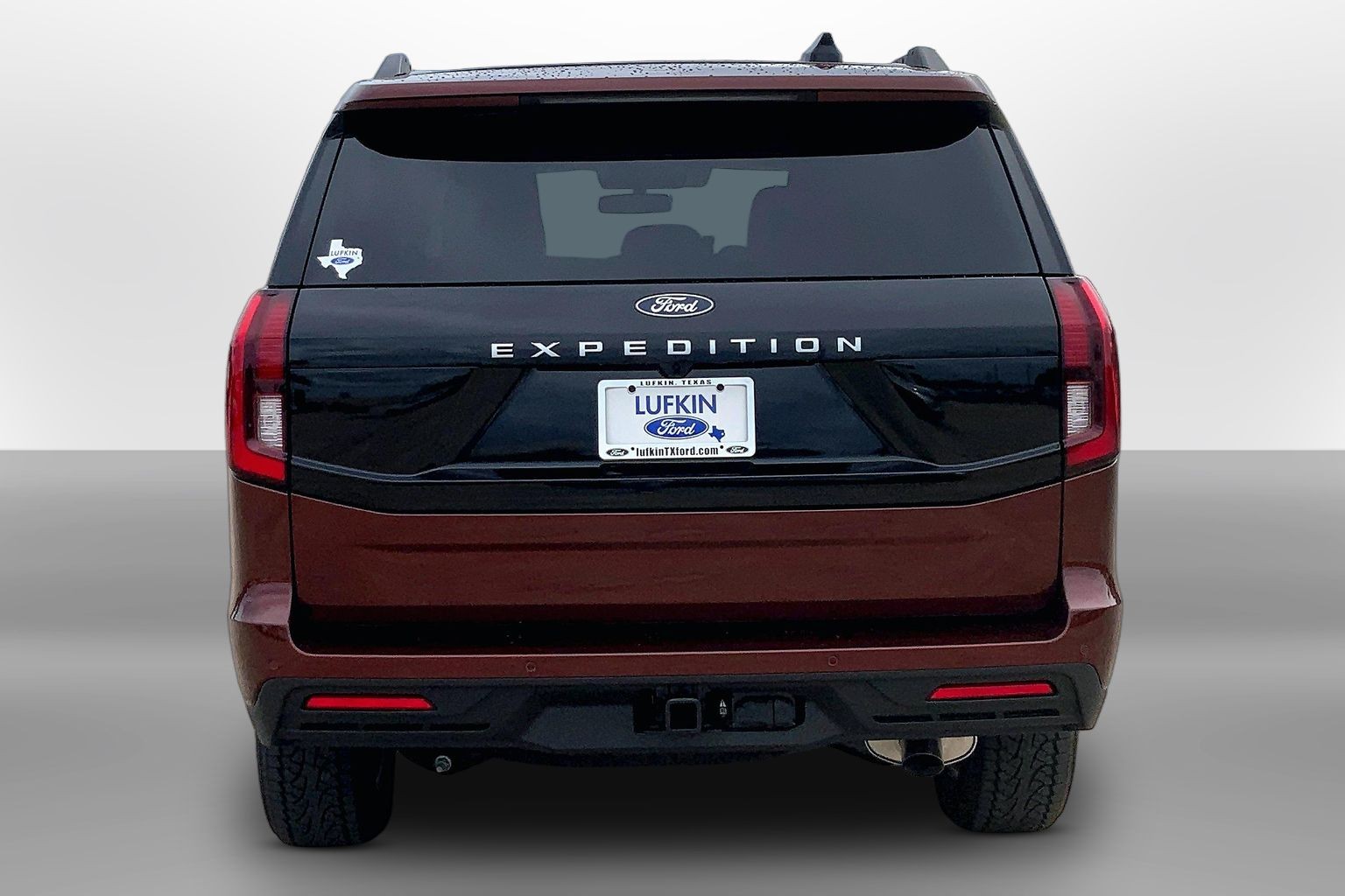 2027 Ford Expedition photo 4 of 13