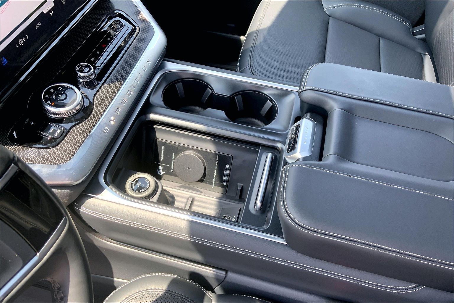 2027 Ford Expedition Max MAX Platinum Marsh Gray at Lufkin Ford