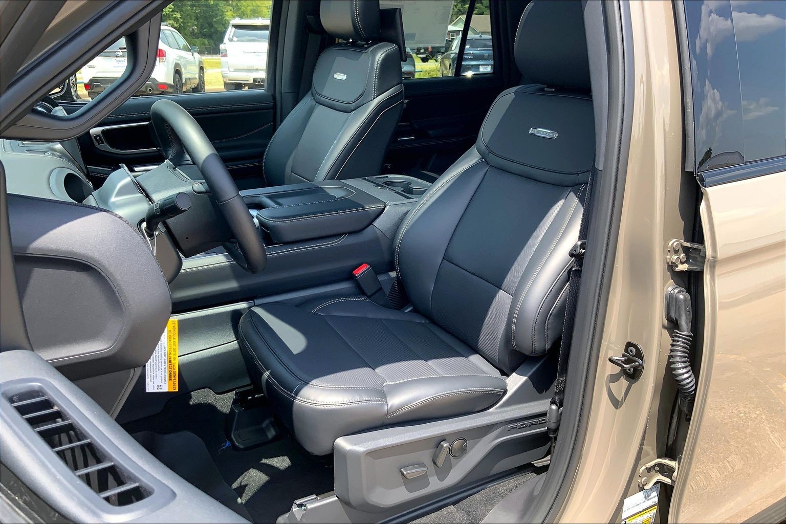 2027 Ford Expedition Max MAX Platinum Marsh Gray at Lufkin Ford