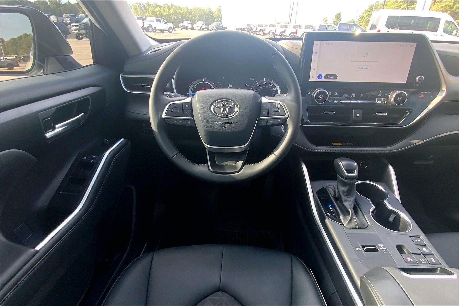 2025 Toyota Highlander XLE Nightshade - 4