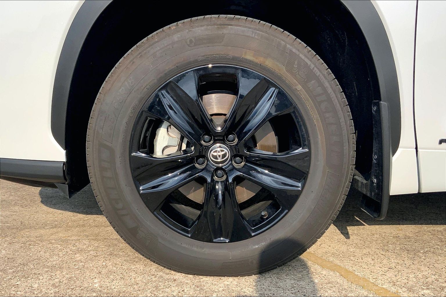 2025 Toyota Highlander XLE Nightshade - 8