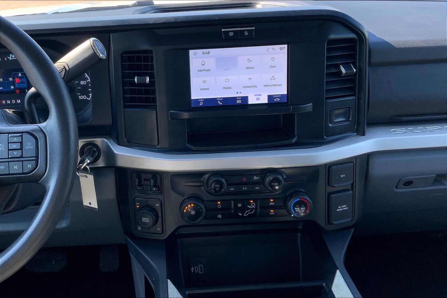 2025 Ford Super Duty F-250 SRW XLT Oxford White at Lufkin Ford