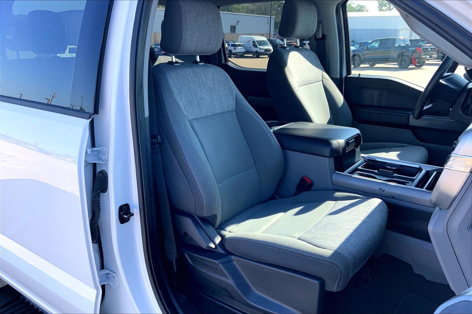 2025 Ford Super Duty F-250 SRW XLT Oxford White at Lufkin Ford