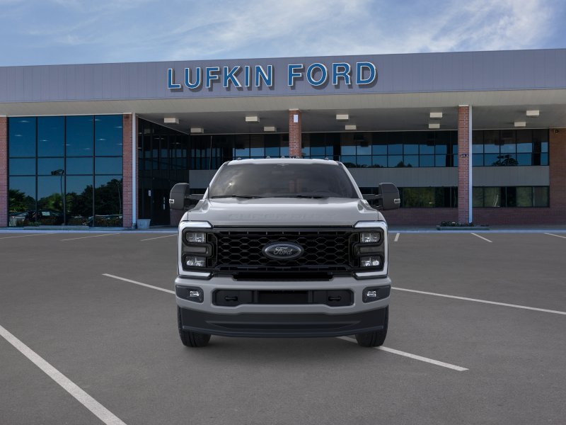 2026 Ford Super Duty F-250 SRW photo 32 of 48