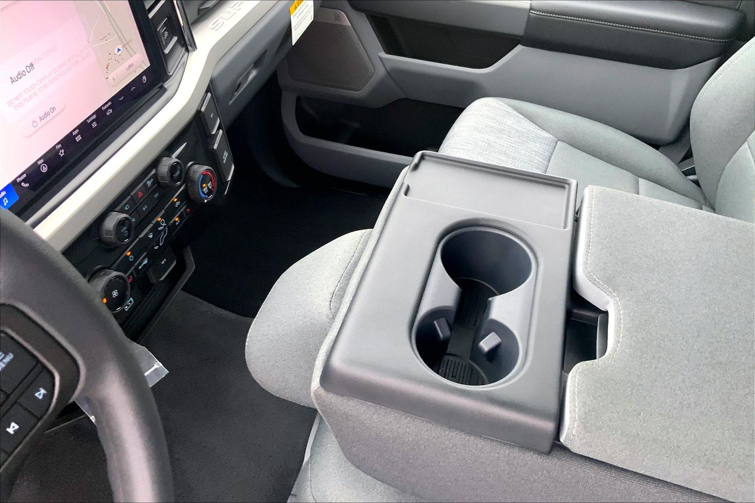 2026 Ford Super Duty F-250 SRW photo 20 of 48